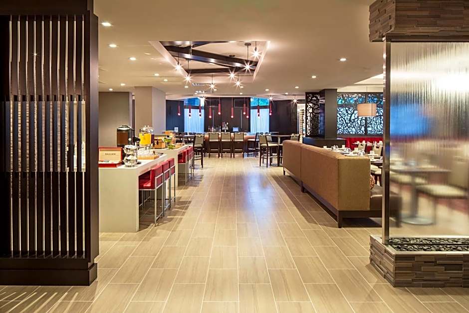 DoubleTree By Hilton Hotel Largo/Washington DC