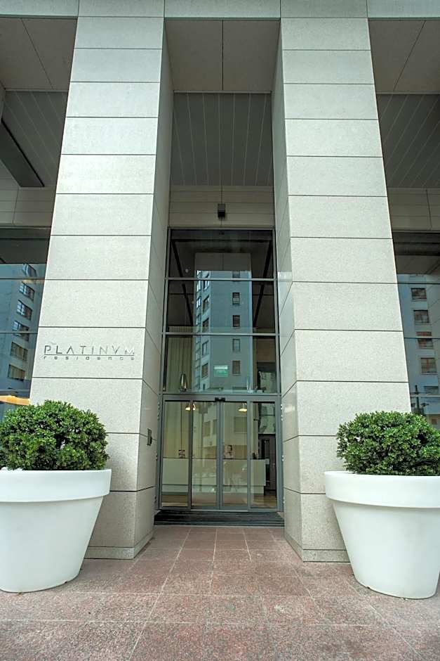 Platinum Towers Central Apartments