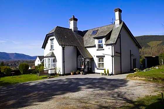 Claremont House Keswick