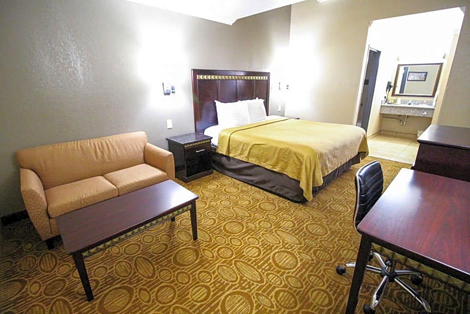 Econo Lodge Inn & Suites Fallbrook Downtown