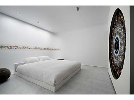 Hypnotic Kinetic Vortex Room “MY ROOM” by Akiyoshi Mishima