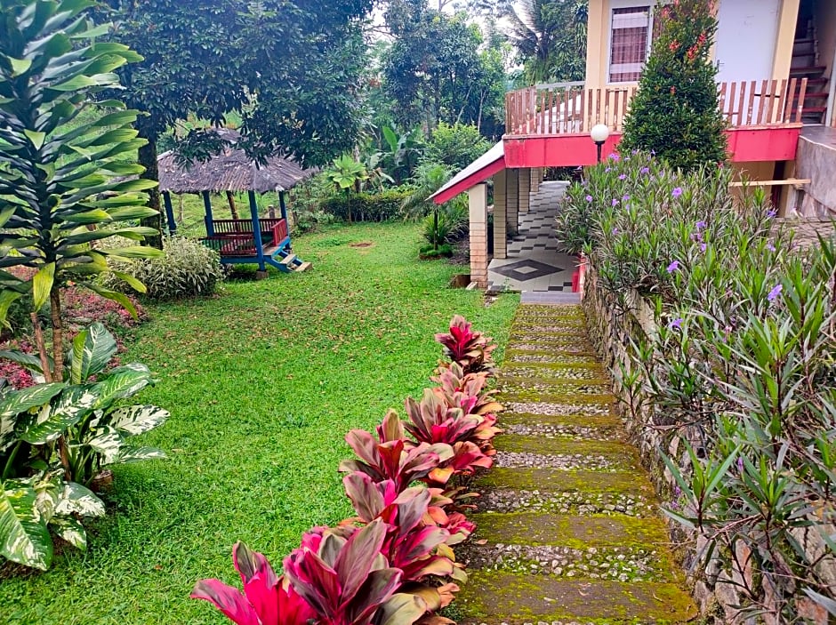 Hotel Anita Baturaden Mitra RedDoorz