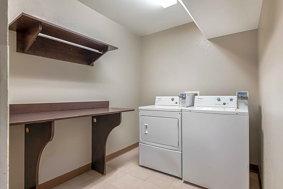 Microtel Inn & Suites By Wyndham Pearl River/Slidell