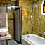 Hotel Bucaneros