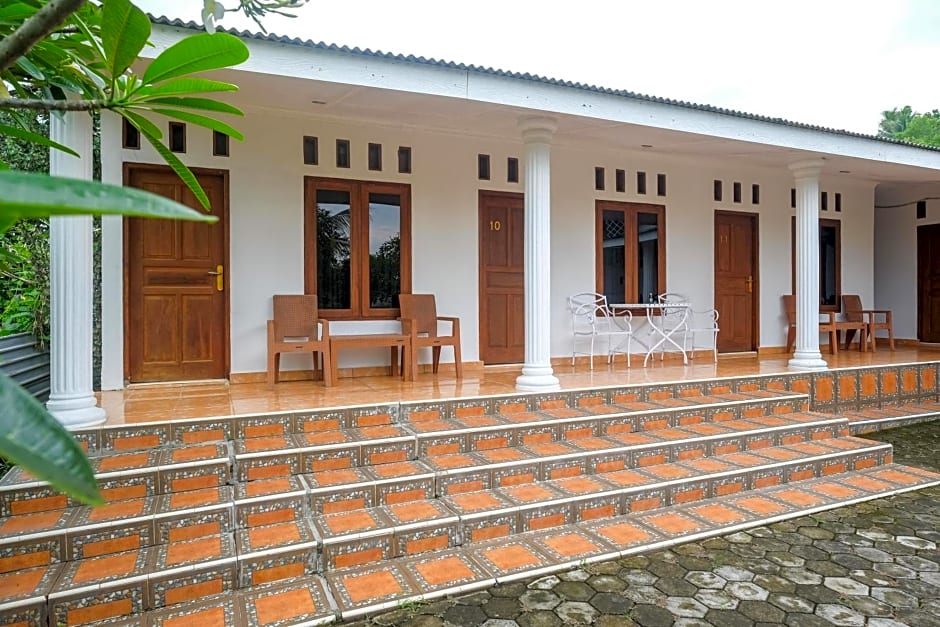 RedDoorz at Paris Ocean