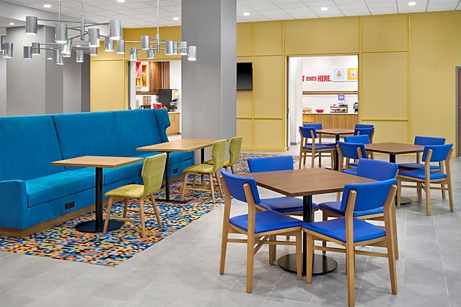 Hampton Inn by Hilton Lincoln Downtown