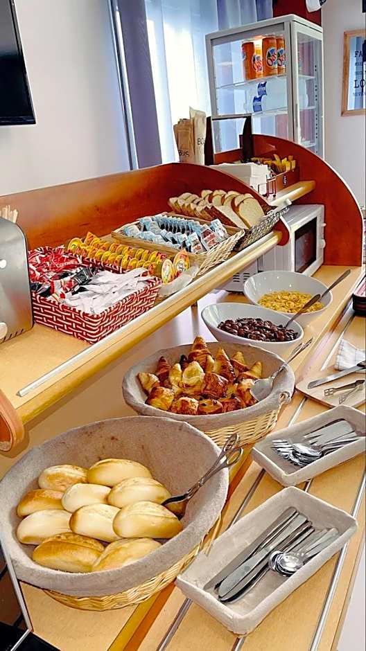 initial by balladins Saint-Quentin / Gauchy