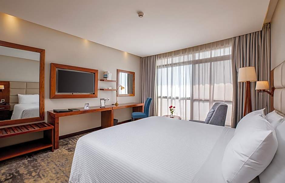 Golden Tulip Canaan Kampala