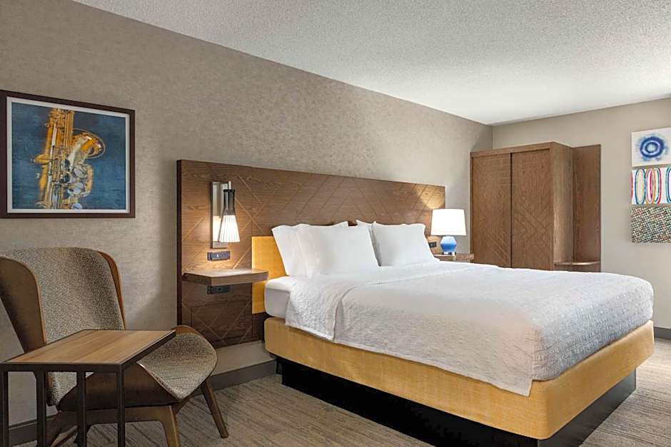 Hampton Inn By Hilton Kansas City-Airport
