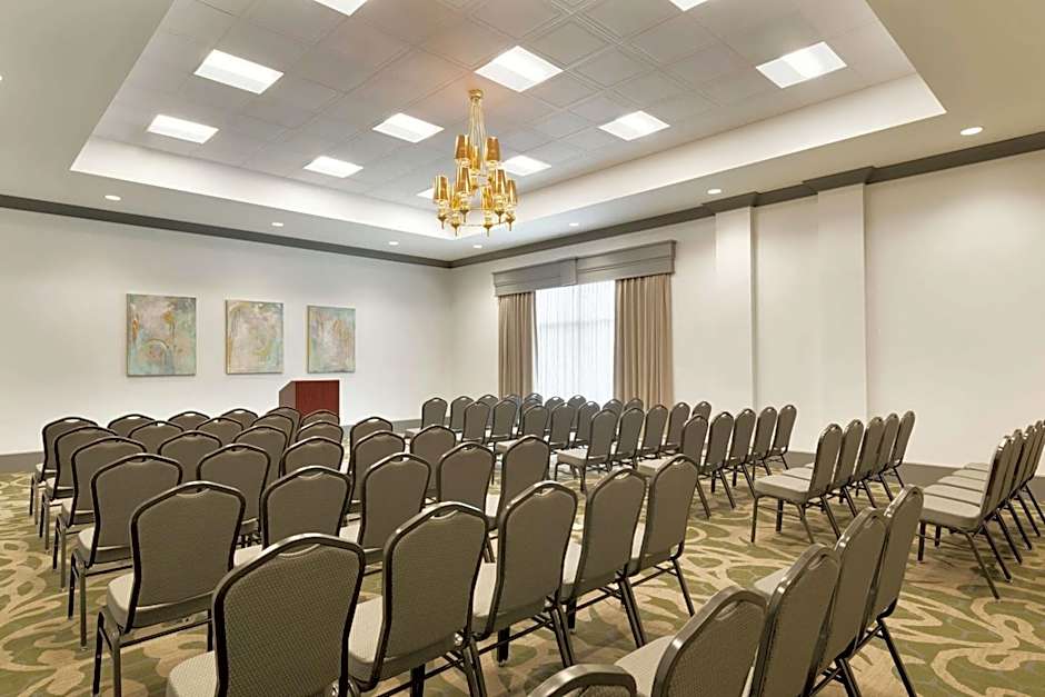Embassy Suites By Hilton Charlotte/Ayrsley