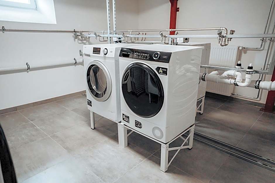 Boardinghouse Victory