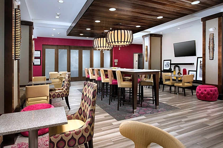 Hampton Inn Louisville East/Hurstbourne