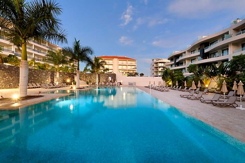 Marinell Collection Palm-Mar