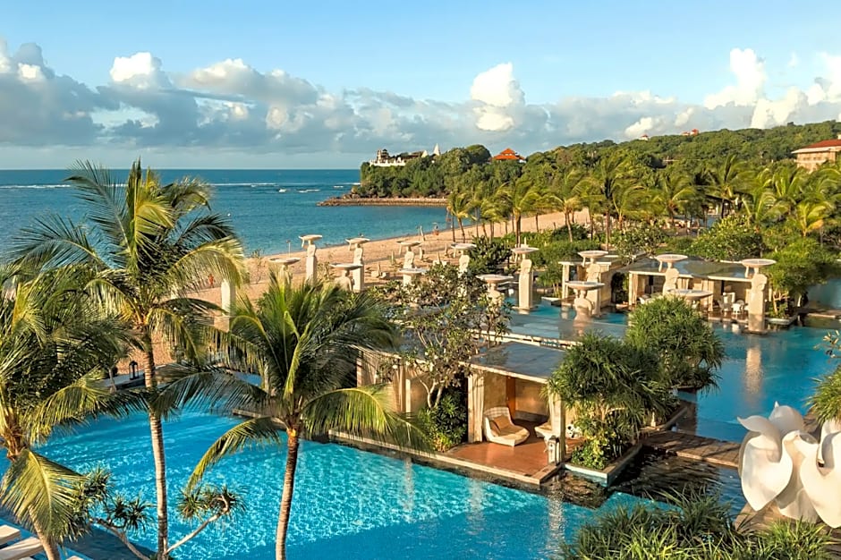 Mulia Villas