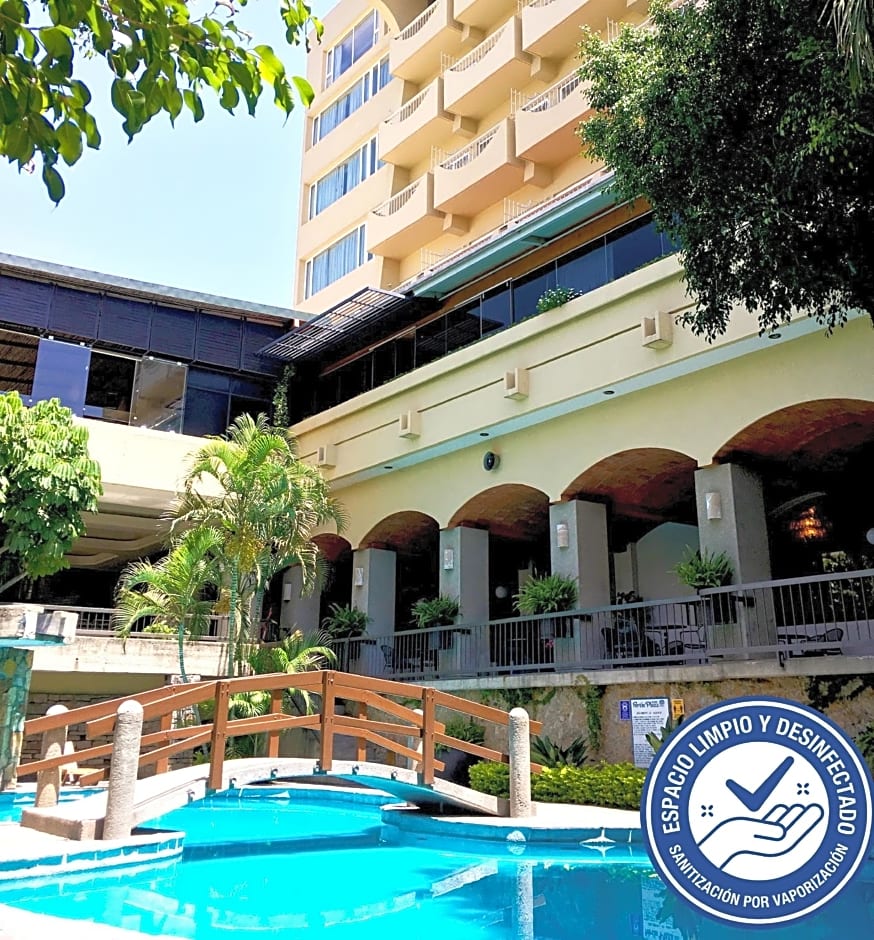 Hotel Fortin Plaza