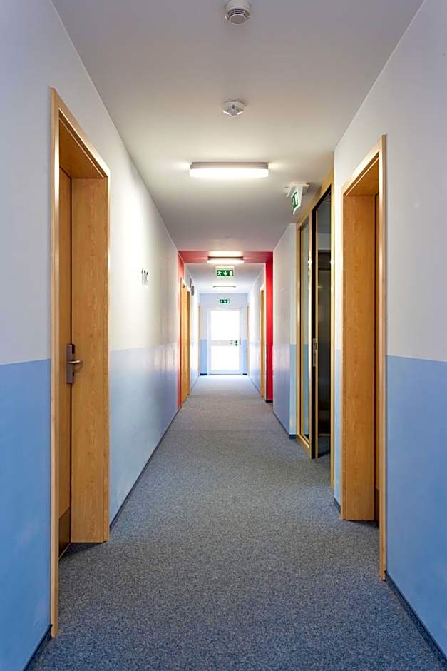 Hotel Mit-Mensch
