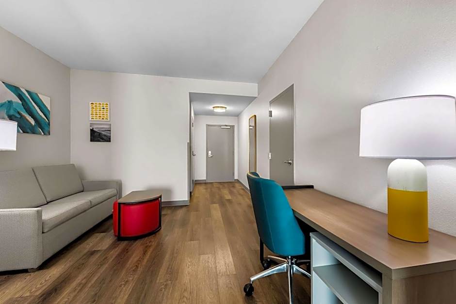 Comfort Suites Knoxville