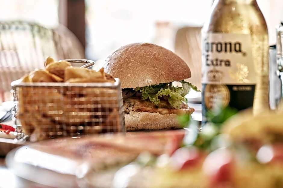 Atlantica Caldera Palace