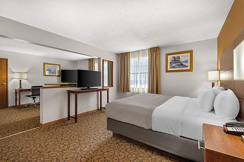 Quality Inn & Suites Manistique