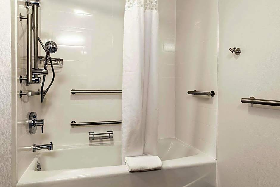 Hampton Inn By Hilton Rockford