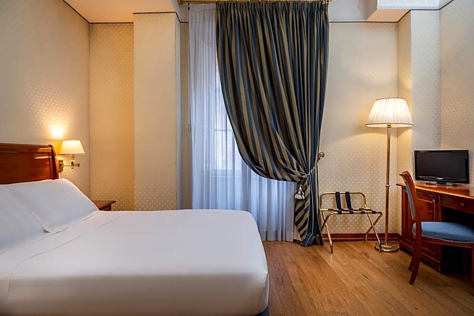 Photo 1 of 15 of Superior 1 Double Bed or 2 Beds