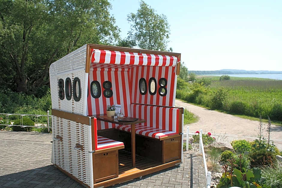 Haus Schwalbe mit Vineta Komfort Häusern