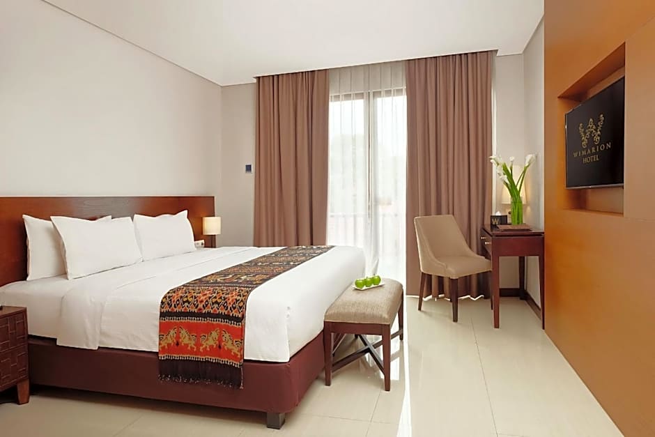 Photo 1 of 5 of Junior Suite