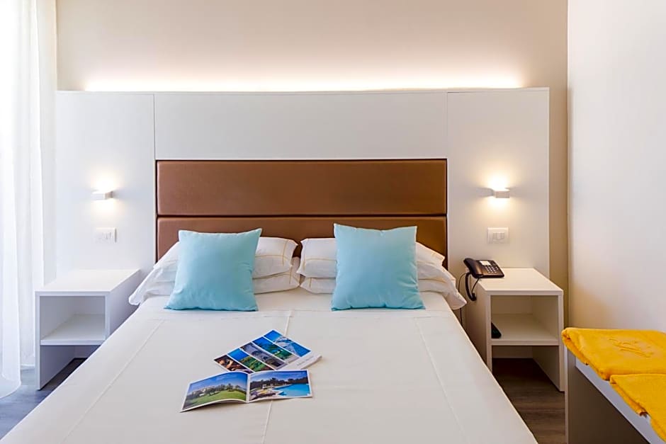 UNA HOTELS Imperial Beach Hotel