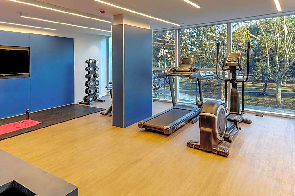 Dazzler by Wyndham La Plata