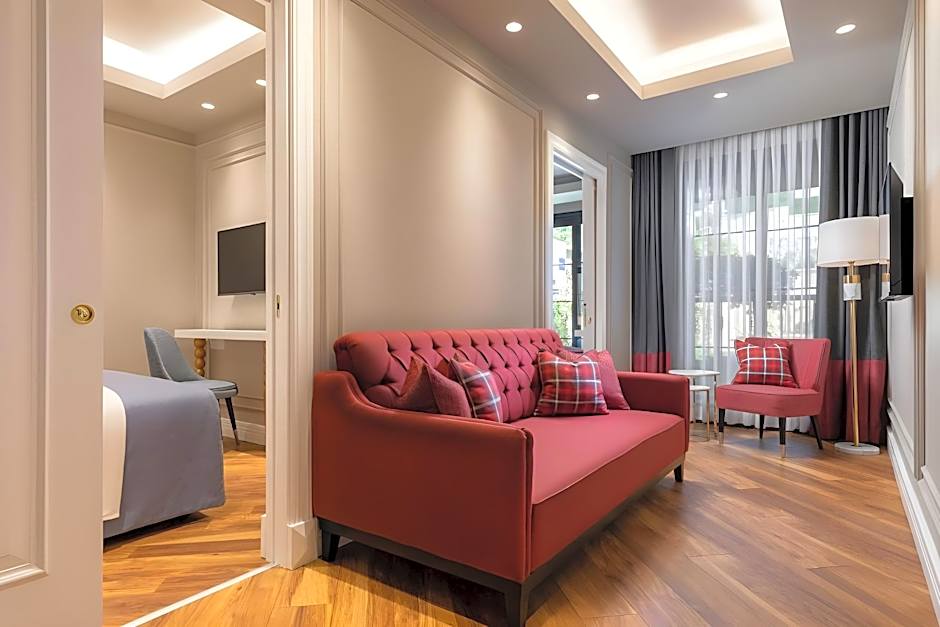 MOTİF HOTEL