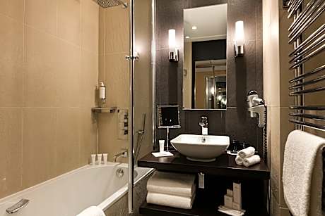 DOUBLE SUPERIOR ROOM