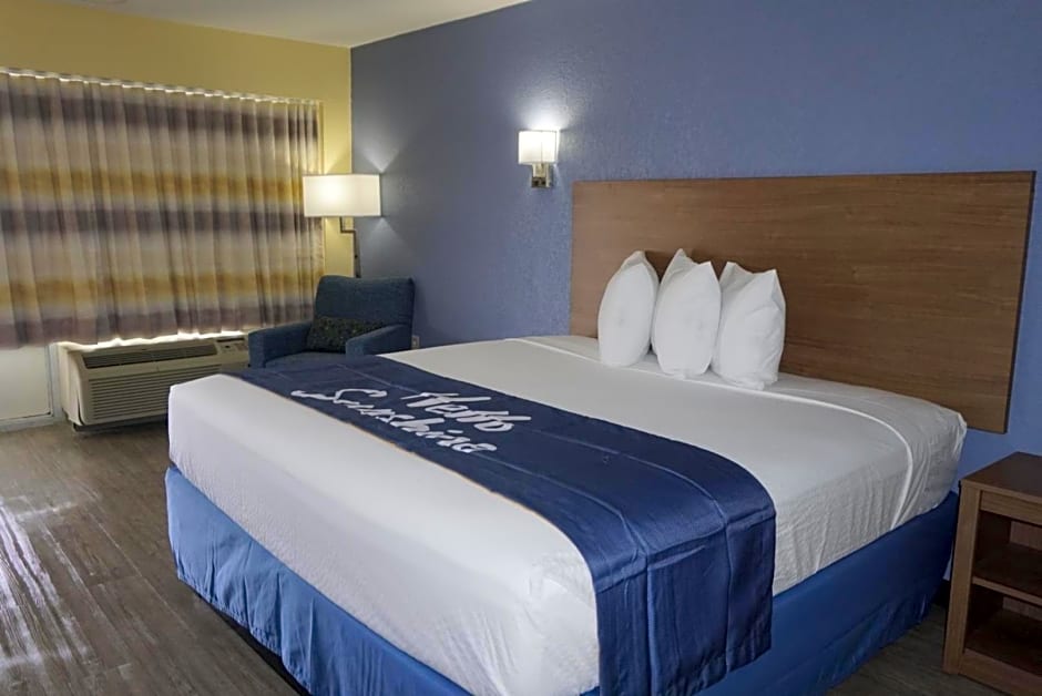 Days Inn by Wyndham Apopka/Orlando
