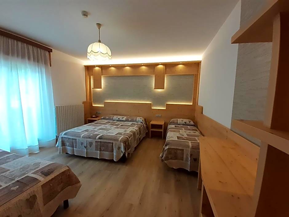 Hotel Garnì Miramonti