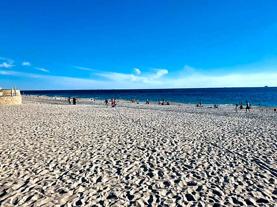 Coastal Oceanview 2bedrm 2bath Pool & Slide!