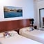 HOTEL ISLA PLANA