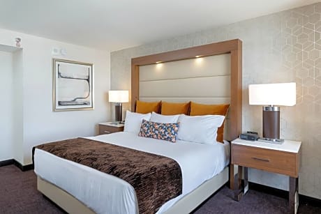 Premier Room - Bed Type Assigned at Check-In