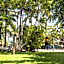 Summer House Backpackers Cairns