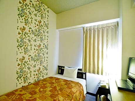 Standard Double Room with No View - Non-Smoking