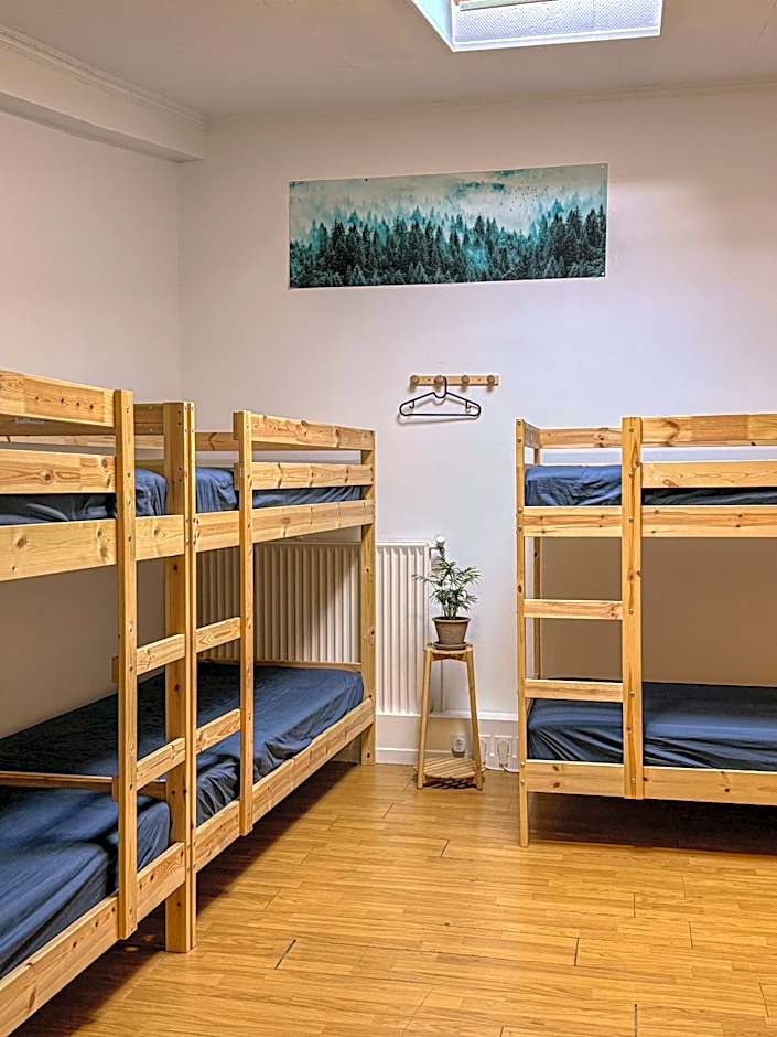 Korean Minbak CLV PARIS