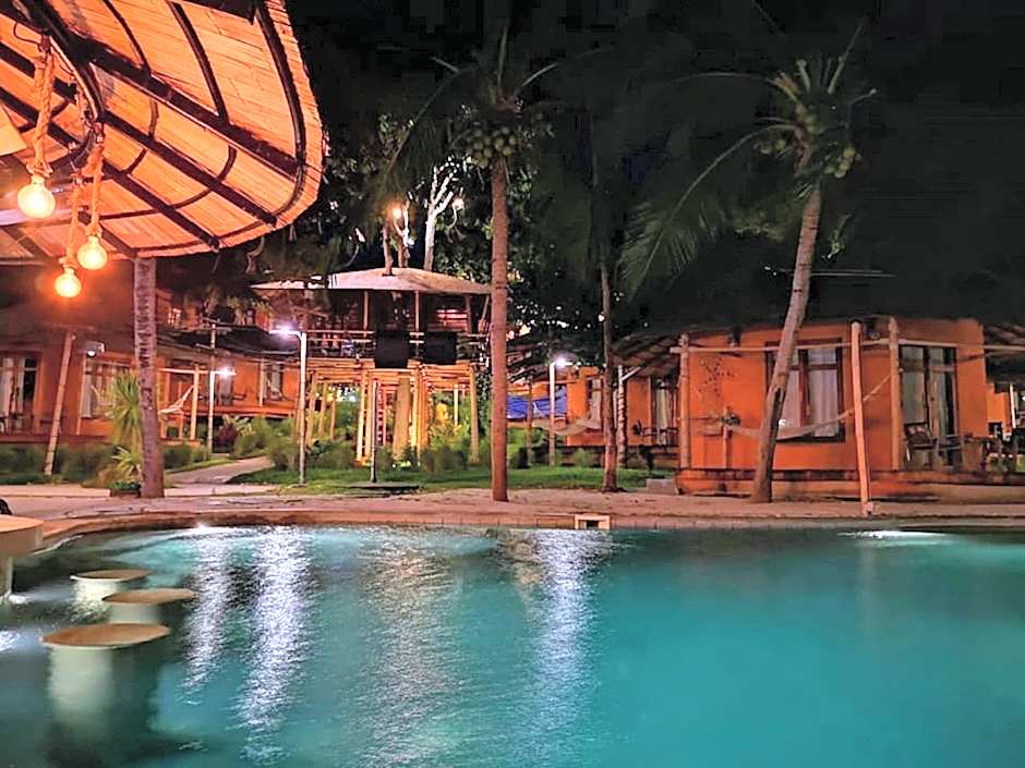 The Mud - Eco Hotel