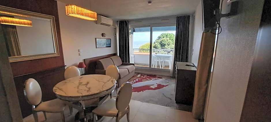 Appart-Hôtel Le Trianon