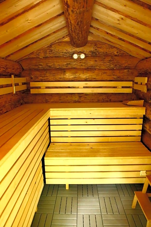 Les Grangeonnes, gîtes nature, piscine, bain nordique, sauna pour accueil familiale ou de groupe