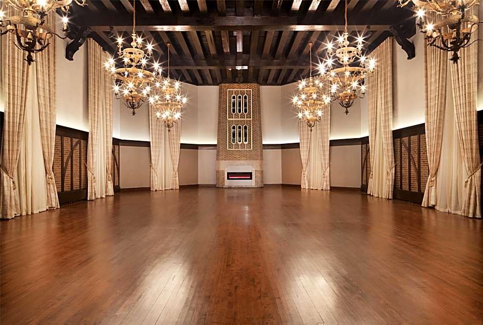 Hotel Royer Urbana, Tapestry Collection By Hilton