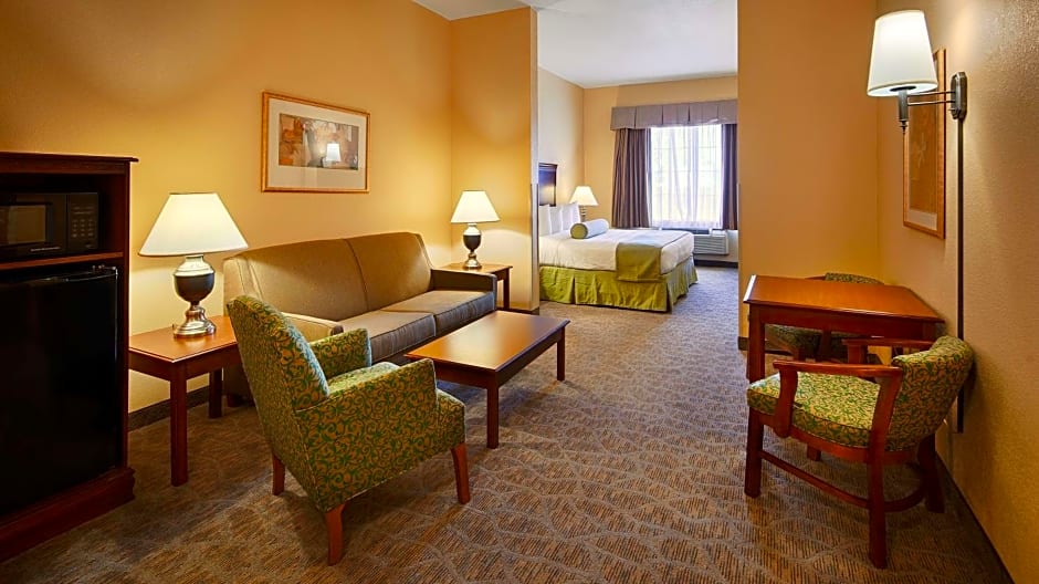 Best Western Plus Executive Hotel & Suites