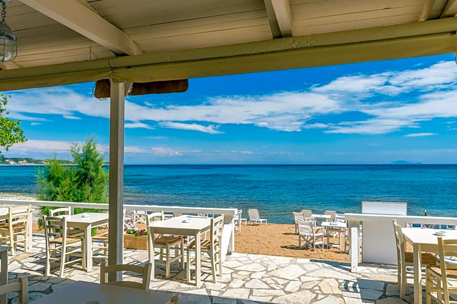 Albouro Seafront Apartments