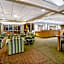 La Quinta Inn & Suites by Wyndham Sea Tac Seattle Airport