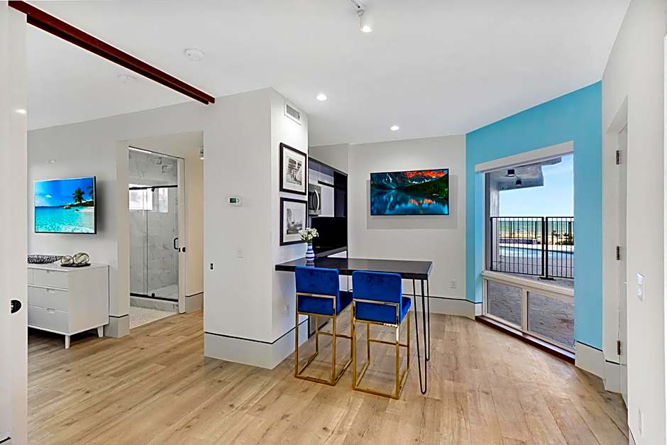 Ocean Treasure Beachside Suites