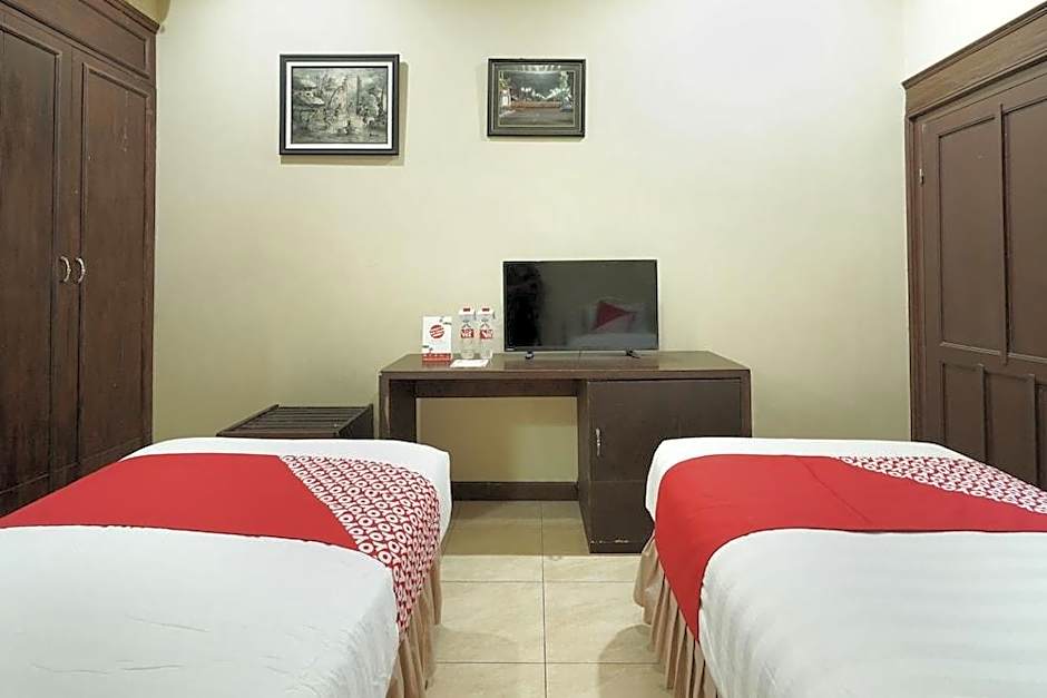 Ndalem Maharani Guest House