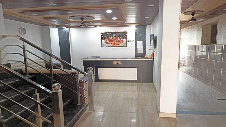 Hotel Lords Paradise