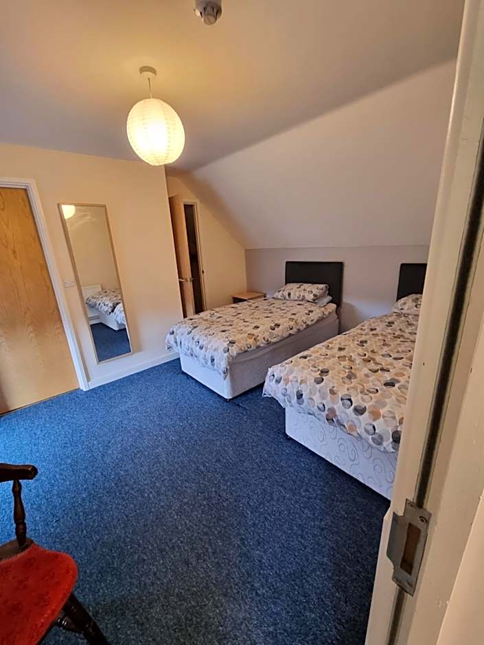 Kings Arms Guest House Ebbw Vale